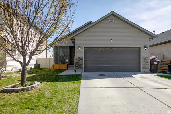 1534 E Shadow Dr N, Eagle Mountain, UT 84005
