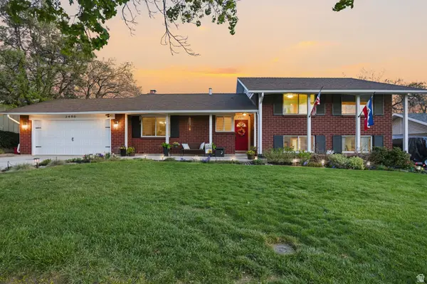 2490 E Dolphin Way, Cottonwood Heights, UT 84121