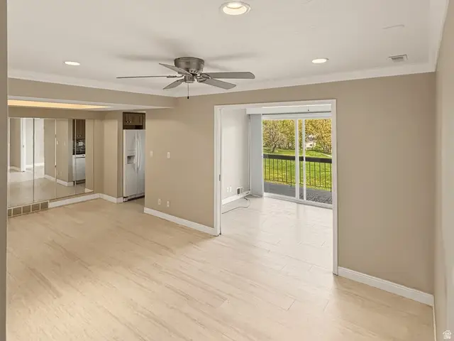 5019 S Beaverbrook Ln #230, Murray, UT 84117 - #3