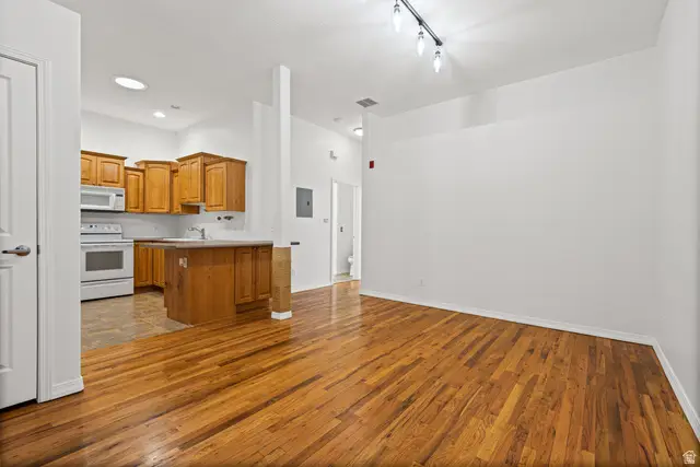 70 N Main St #213, Bountiful, UT 84010 - #3