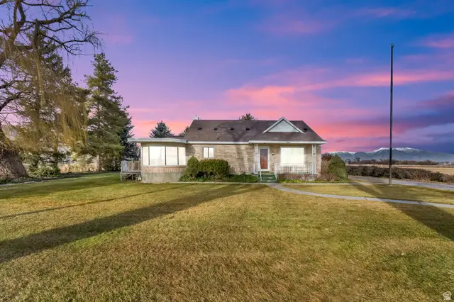 5402 W 10400 S, Payson, UT 84651 - #1