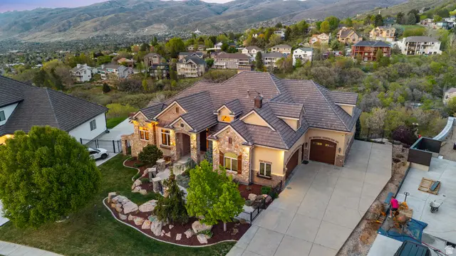 3345 Canyon Estates Dr, Bountiful, UT 84010 - #3