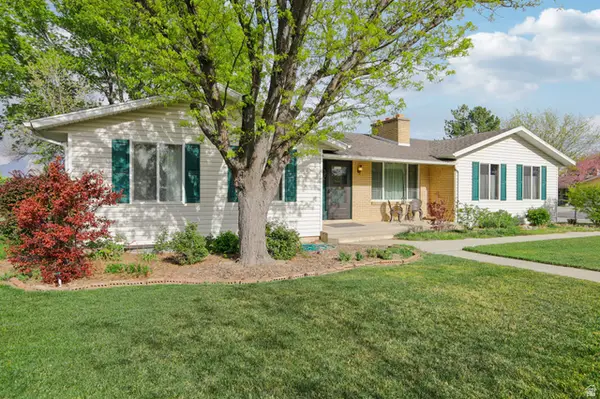 8041 S Bueno Vista Dr W, West Jordan, UT 84088