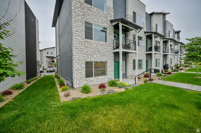 3078 N Bend Ln E, Layton, UT 84040 - #3