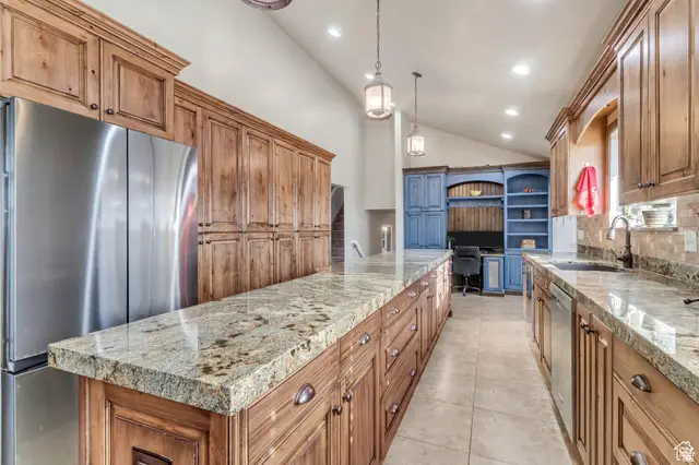 120 Deseret Cir, Grantsville, UT 84029 - #2