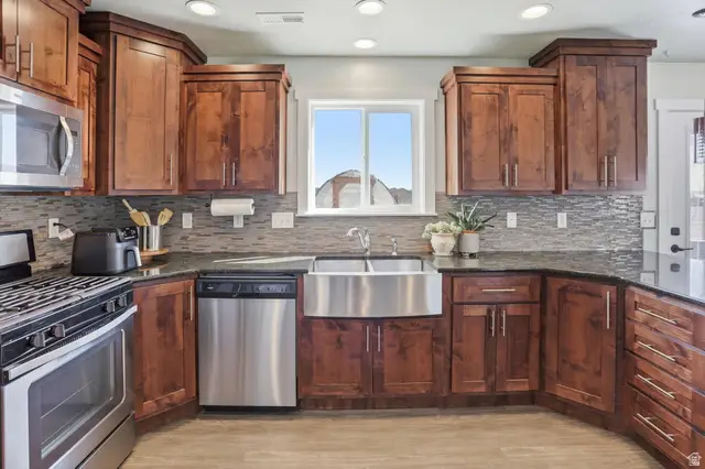 2551 W 600 N, Tremonton, UT 84337 - #3