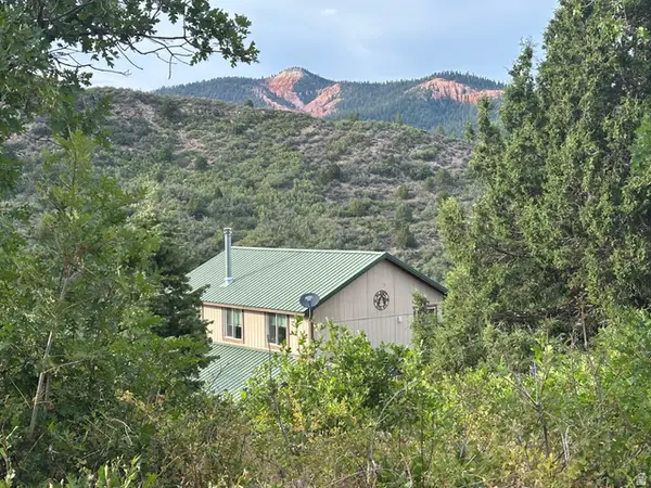 1700 S Phantom Dr #163, Kanab, UT 84741