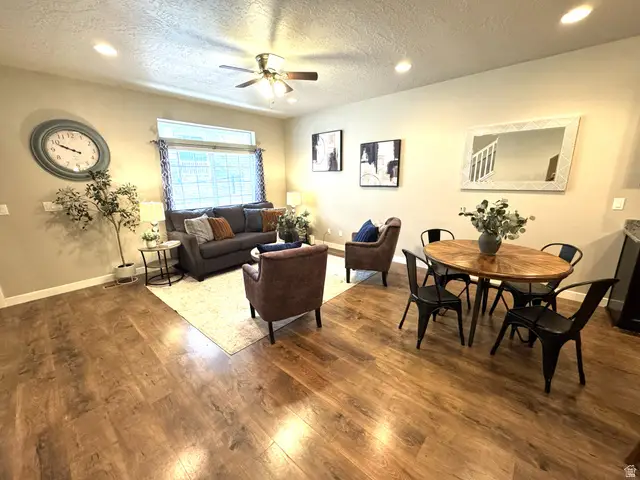 5695 W Red Ridge Ln, West Valley City, UT 84118 - #3