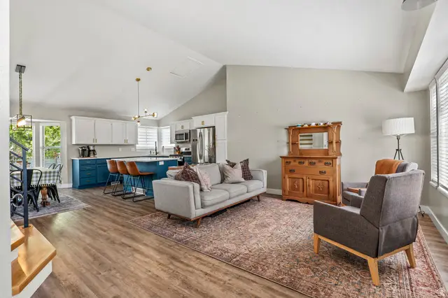 8286 S 1850 W, West Jordan, UT 84088 - #3