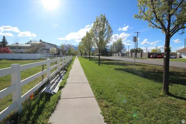 373 W 300 N, Hyrum, UT 84319 - #3