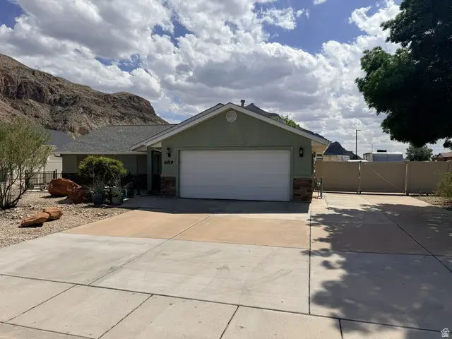 689 W 2050 S, Hurricane, UT 84737 - #3