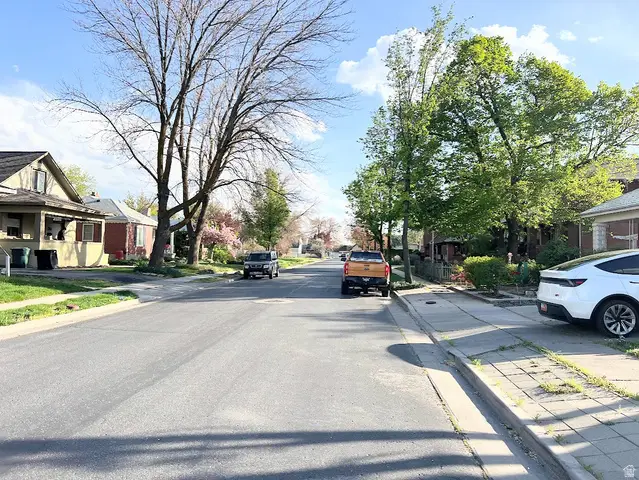 4920 S Wasatch St, Murray, UT 84107 - #2