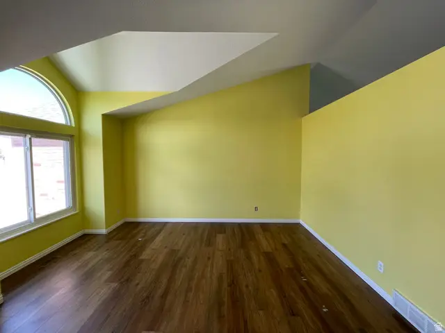 6407 S Everest Dr W, Taylorsville, UT 84129 - #3