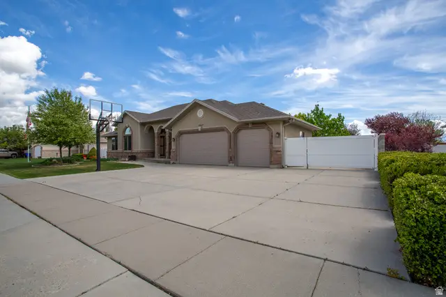 7607 S 5200 W, West Jordan, UT 84081 - #2