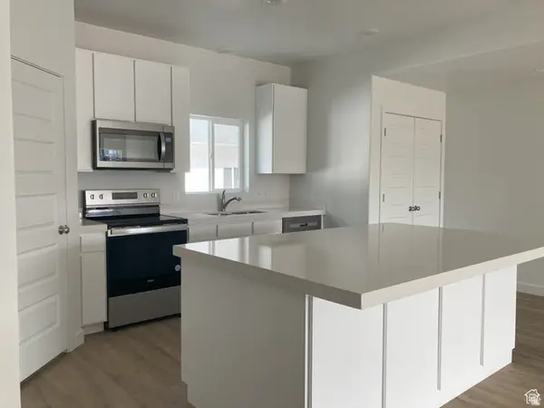 4576 Pleasnt Pine Ct #36, West Valley City, UT 84120