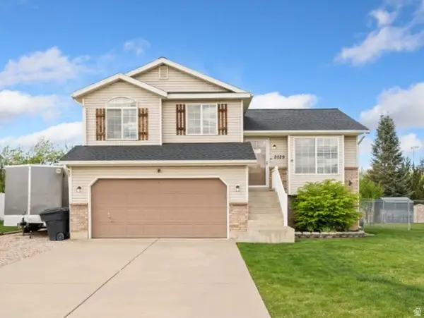 2029 N 1720 W, Clinton, UT 84015