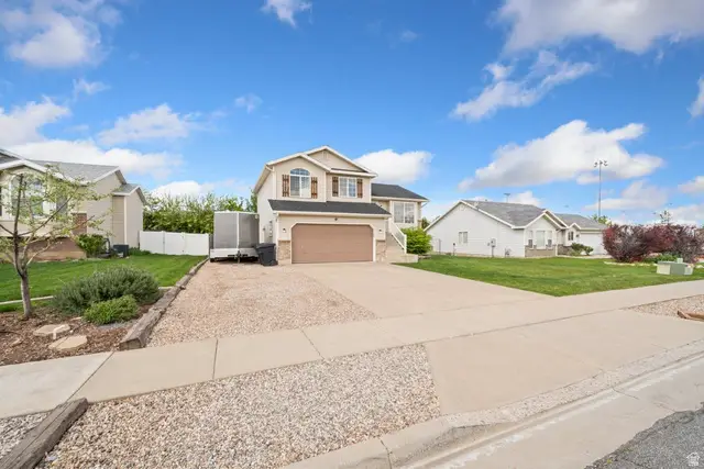 2029 N 1720 W, Clinton, UT 84015 - #3