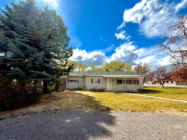 20 S 200 W, Bicknell, UT 84715 - #2