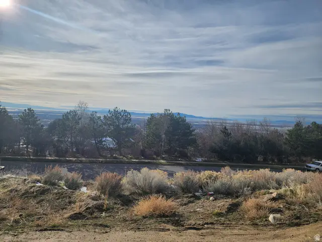 162 N Moss Hill Dr #117, Bountiful, UT 84010 - #1