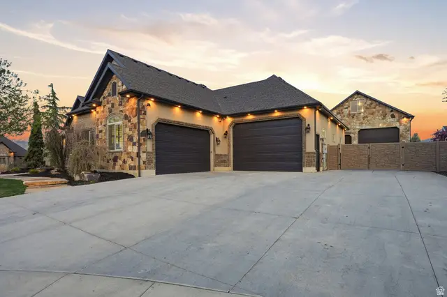 3317 W Tucannon Cv, Bluffdale, UT 84065 - #3
