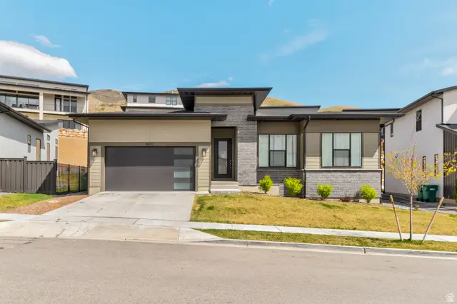 5502 N Valley View Rd, Lehi, UT 84048 - #1
