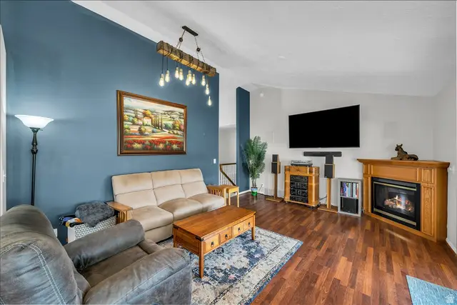 7349 Rose Creek Ln, Herriman, UT 84096 - #3