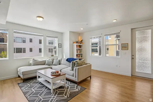 8345 S Iris Lumi Ln #202, Midvale, UT 84047 - #3