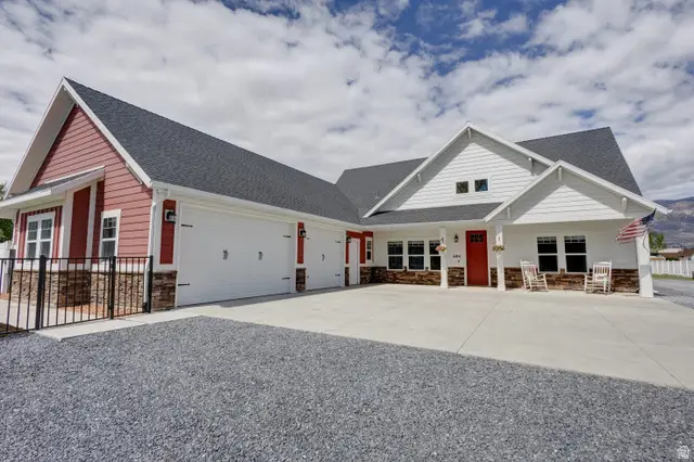 604 W Harrisville Rd, Harrisville, UT 84404 - #2