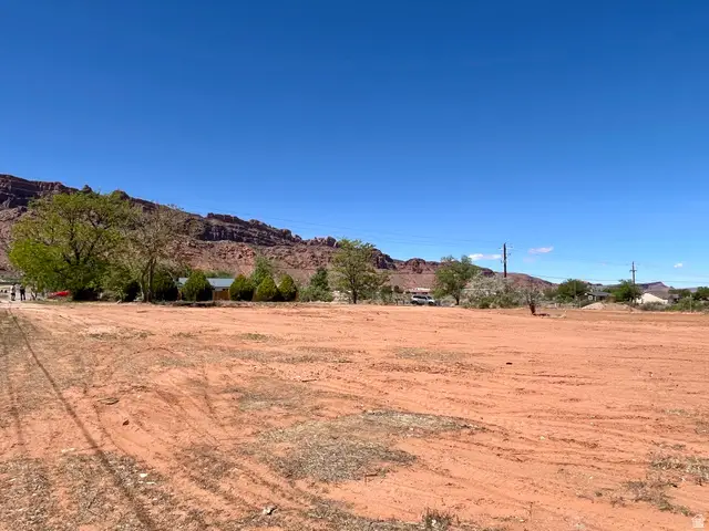 2381 S Spanish Valley Dr, Moab, UT 84532 - #3