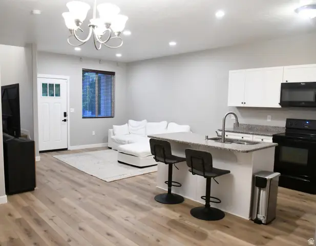 1099 W Emerald Pools Ln S, Bluffdale, UT 84065 - #2