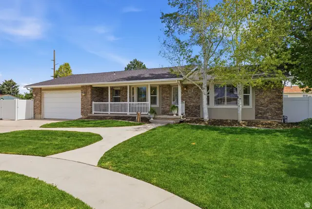 5417 S Colliseum Ct, Taylorsville, UT 84129 - #2