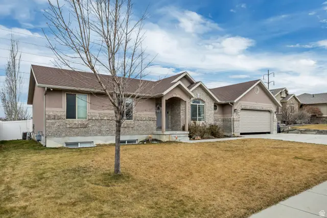 4637 W Moose Horn Ct S, West Jordan, UT 84088 - #3