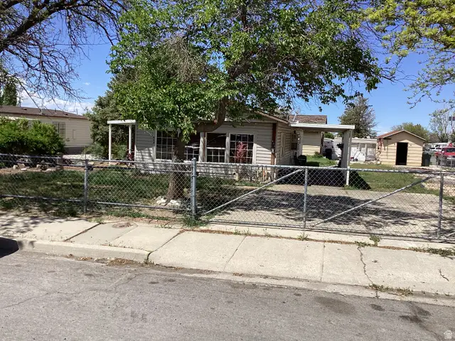 684 W Fleetwood Dr S, Tooele, UT 84074 - #2