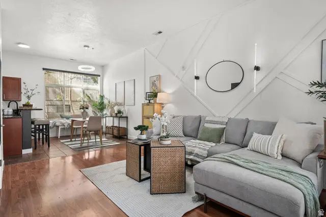 520 E 500 St S #104, Salt Lake City, UT 84102 - #1