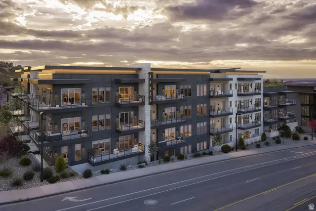 7371 S Canyon Centre Pkwy #401, Cottonwood Heights, UT 84121 - #1