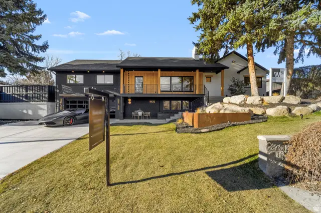 1975 E Gunderson Ln S, Holladay, UT 84124 - #1