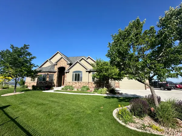 1234 S Parkway Blvd E #725, Saratoga Springs, UT 84045