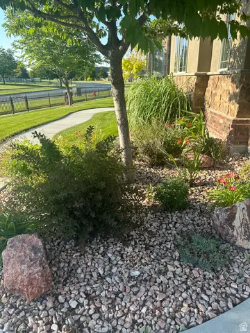 1234 S Parkway Blvd E #725, Saratoga Springs, UT 84045 - #3