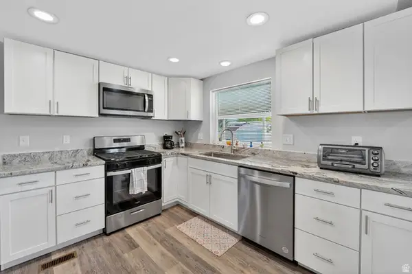 758 W Monte Blanco S, Taylorsville, UT 84123