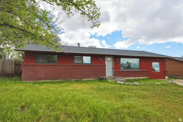 207 W 1300 N, Sunset, UT 84015 - #2