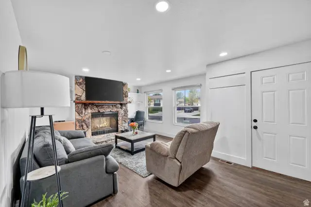 4325 S Wildrose Dr W, West Valley City, UT 84120 - #2