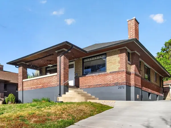 2572 S Polk Ave E, Ogden, UT 84401