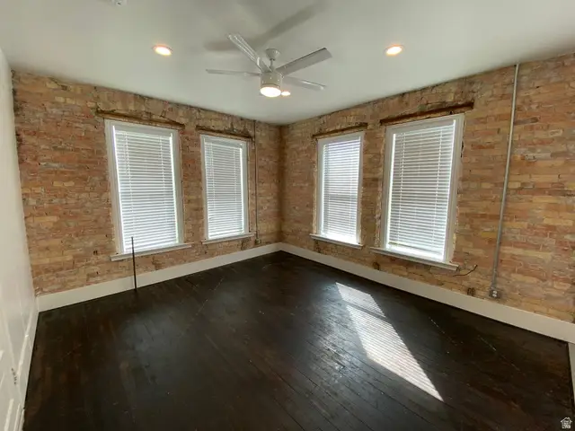 251 E 300 S, Springville, UT 84663 - #3