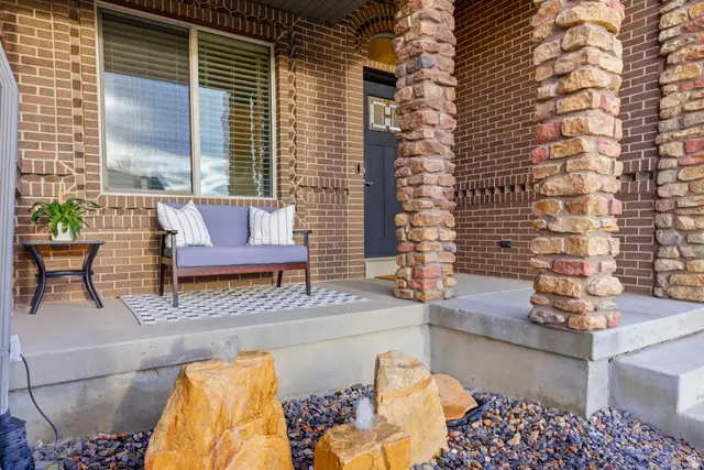 8561 S Canmore Dr W, West Jordan, UT 84081 - #3