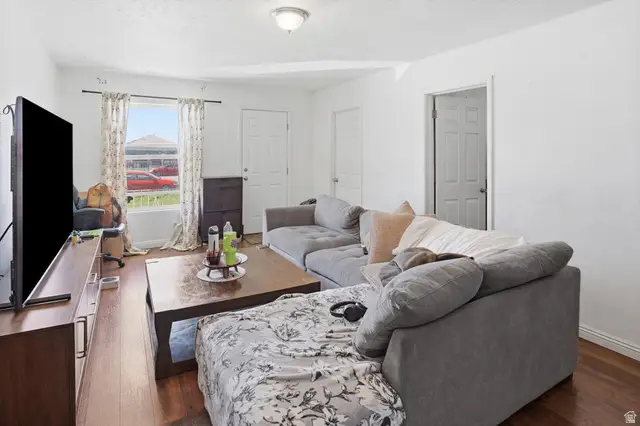 230 N 900 W, Salt Lake City, UT 84116 - #2