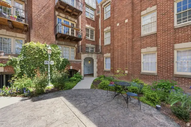 27 S 800 E #15, Salt Lake City, UT 84102 - #3