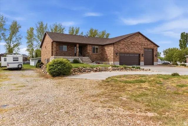 6237 W 4600 S, Hooper, UT 84315 - #3