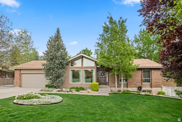 9722 S Buttonwood Cir, Sandy, UT 84092 - #3