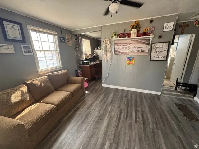 135 Grassy Dr, East Carbon, UT 84520 - #3