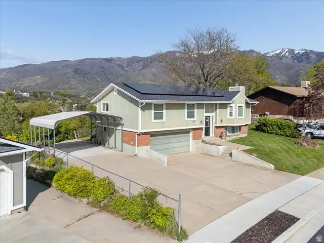 1701 E Hillsboro Dr, Layton, UT 84040 - #2